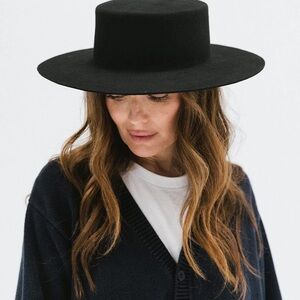 GIGI PIP Classic Black Dahlia Boater Hat